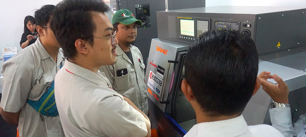 Private_Show_Takamaz_Indonesia_Detail_3