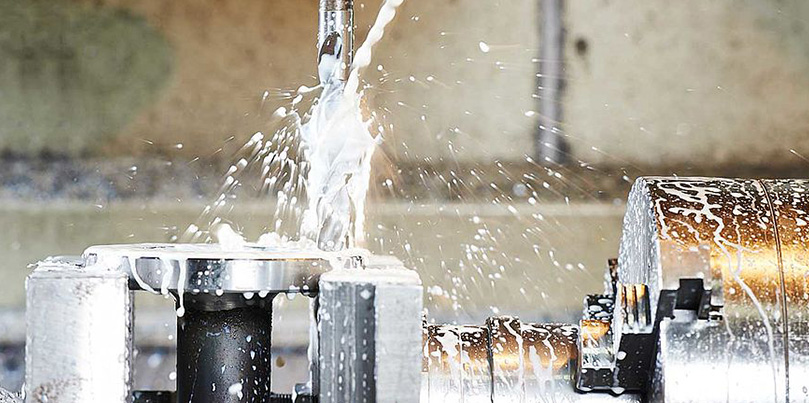 Stahl-Arbeit_Water-soluble-coolants